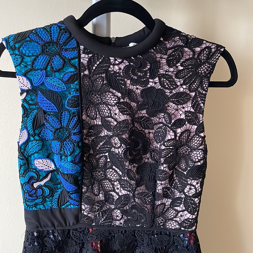 Self-Portrait Nina pleated skirt lace mini dress, size US 8 - Picture 8 of 13